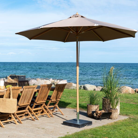 House Nordic - Austin Parasol – Sonnenschirm mit Neigung, Holzstange, Sand, ø300 cm – Bild 3